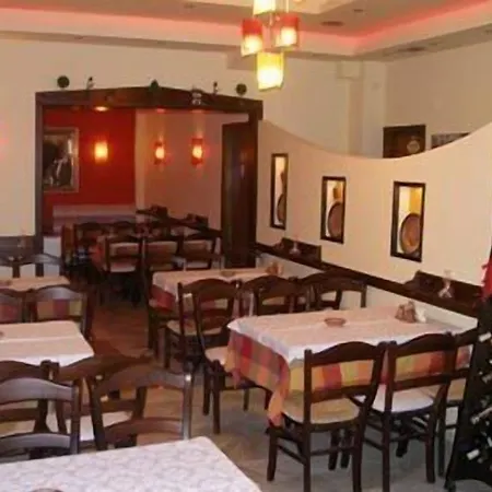 Hotel White Rose Olympiakí Aktí