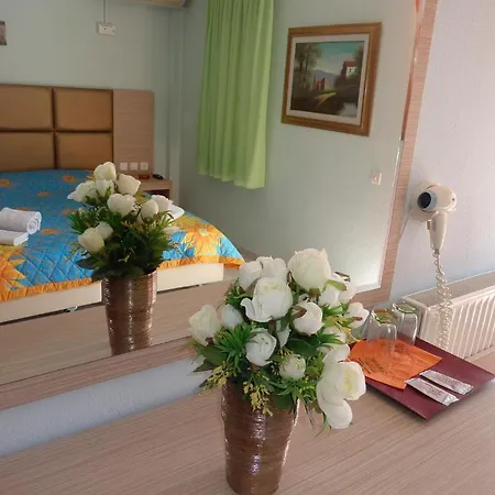 Отель White Rose Олимпиаки-Акти