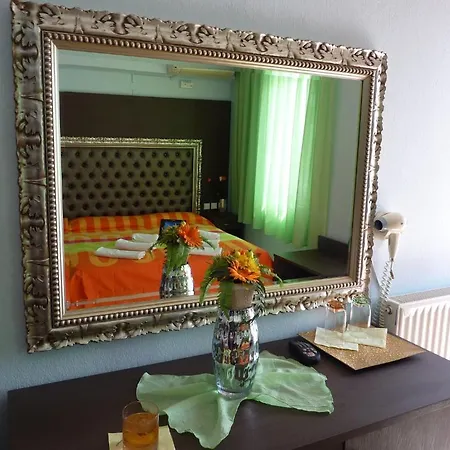 White Rose Отель Олимпиаки-Акти