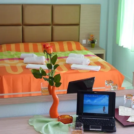 Отель White Rose