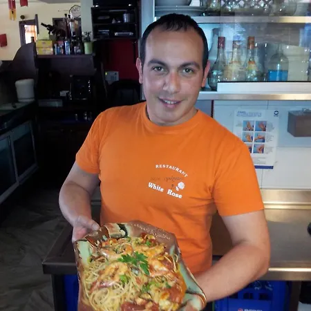 Отель White Rose Олимпиаки-Акти