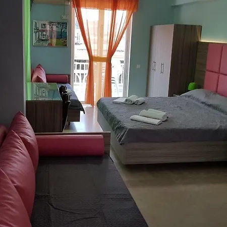 White Rose Отель