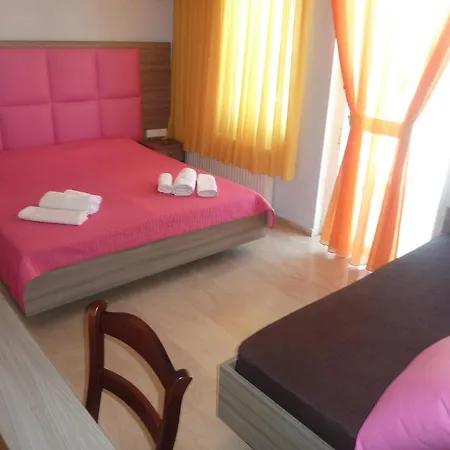 Hotel White Rose
