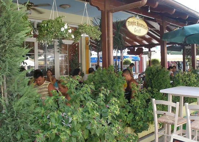 White Rose Hotel Olympiakí Aktí