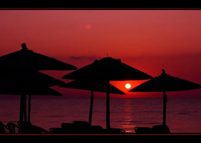 Hotel White Rose Olympiakí Aktí