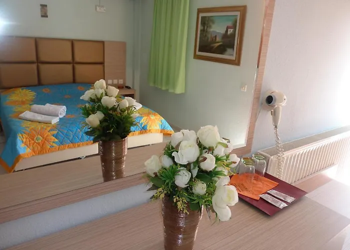 Отель White Rose Олимпиаки-Акти