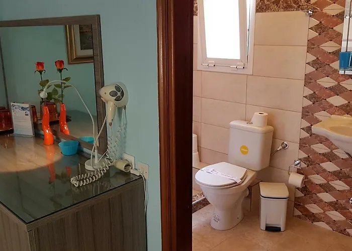 White Rose Hotel Olympiakí Aktí